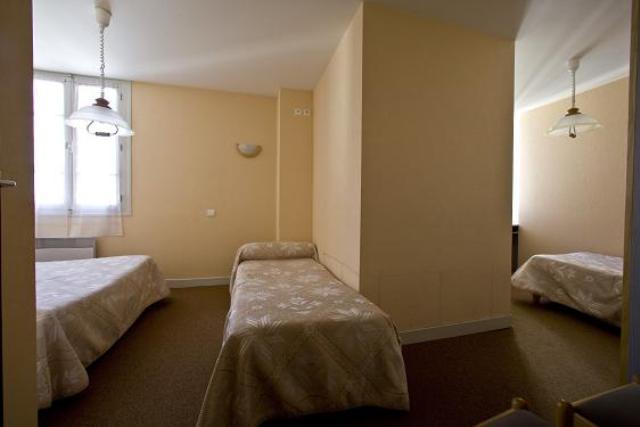 Hotel D'Italie Lourdes Kamer foto